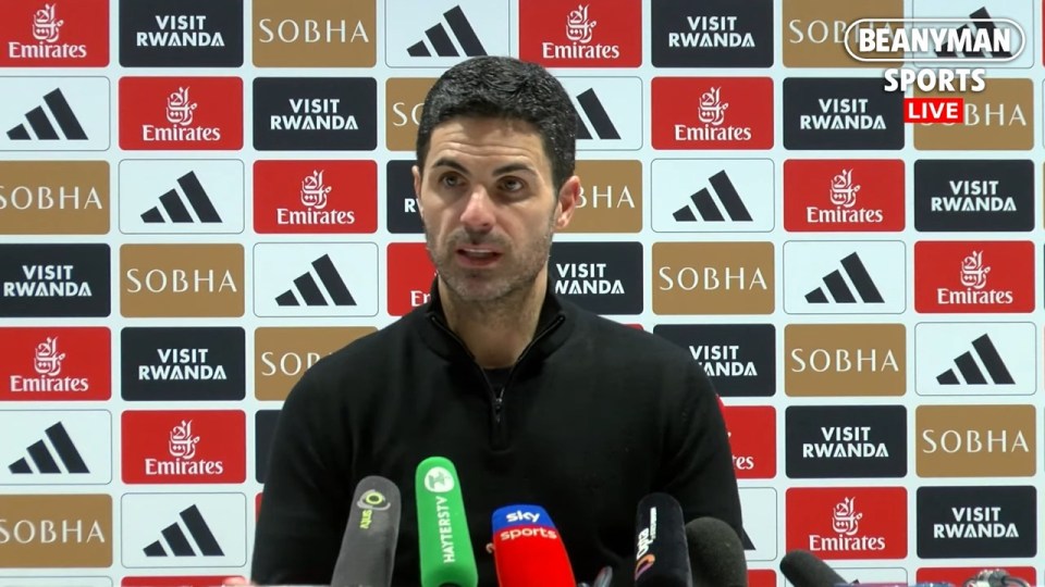 Arteta bizarrely appears to blame Carabao Cup ball for Arsenal's missed chances Arteta bizarrely appears to blame Carabao Cup ball for Arsenal's missed chances