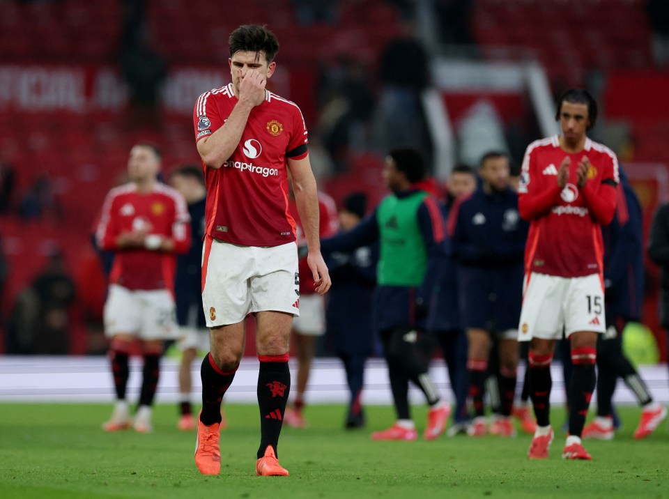 Utd flops don’t trust Amorim tactics or each other… Brighton nightmare proved it Utd flops don’t trust Amorim tactics or each other… Brighton nightmare proved it