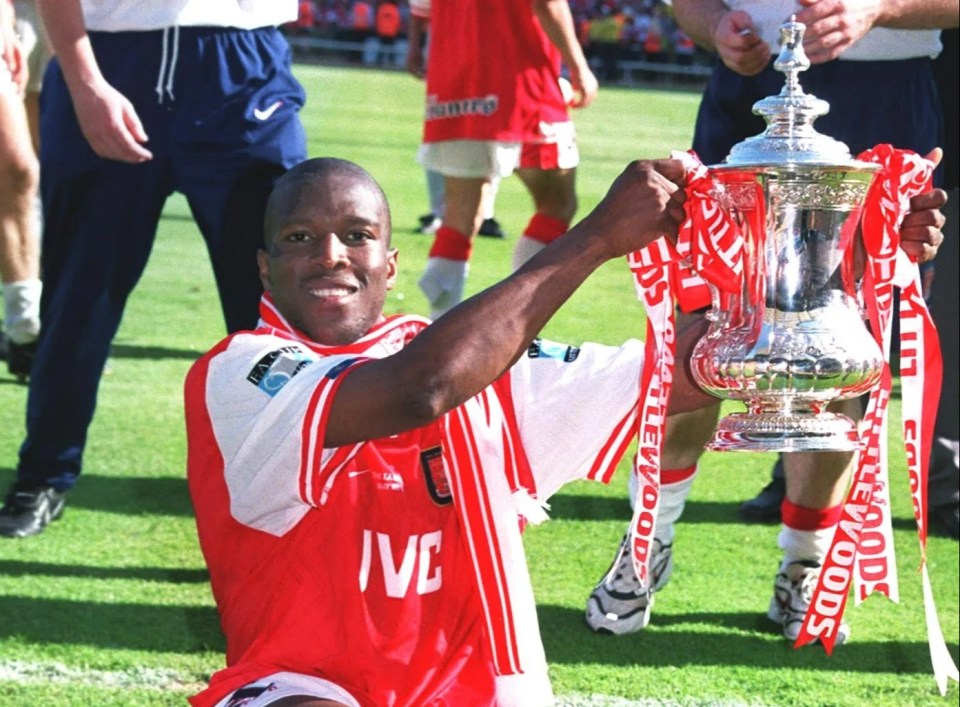 My dad's an Arsenal cult hero – I'll do him proud by dumping Spurs out of FA Cup My dad's an Arsenal cult hero – I'll do him proud by dumping Spurs out of FA Cup