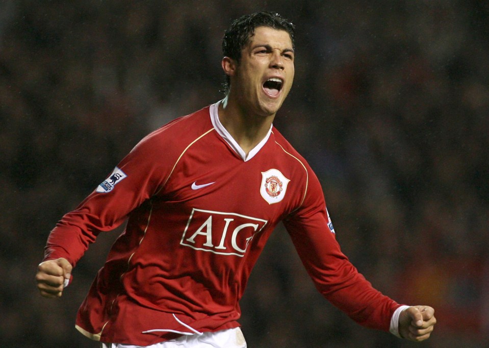 Mindblowing Ronaldo stat shows why Liverpool must offer Salah new contract Mindblowing Ronaldo stat shows why Liverpool must offer Salah new contract