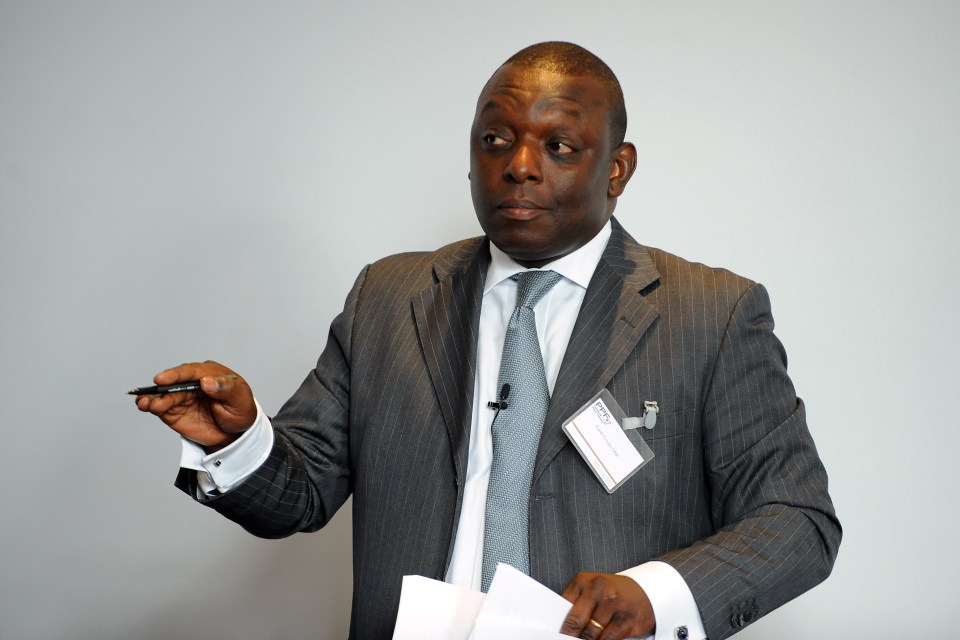 'Is this Alan or Garth Crooks?' – Shearer picks bonkers Prem team of the week 'Is this Alan or Garth Crooks?' – Shearer picks bonkers Prem team of the week