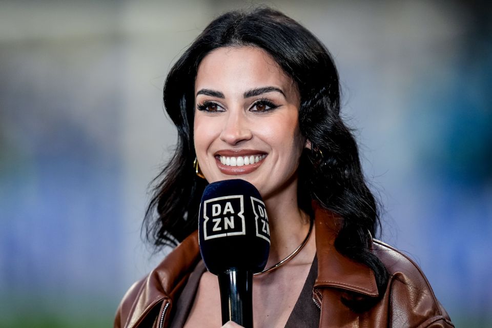 DAZN host Eleonora Incardona stuns in plunging top ahead of huge Serie A clash DAZN host Eleonora Incardona stuns in plunging top ahead of huge Serie A clash
