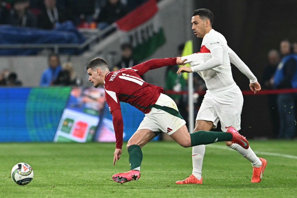 Liverpool believe they've won £50m Milos Kerkez transfer race ahead of Man Utd Liverpool believe they've won £50m Milos Kerkez transfer race ahead of Man Utd