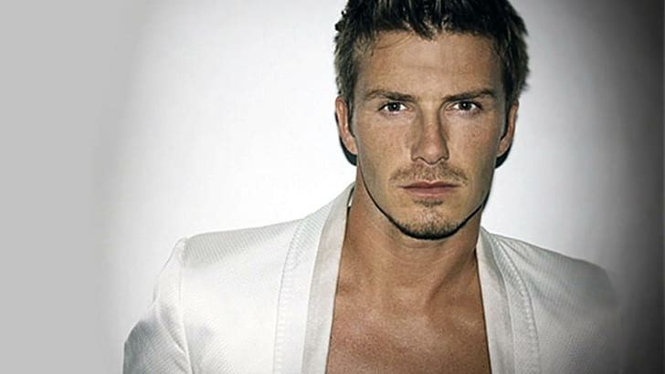 David Beckham to star in ad for kitchen appliance brand after signing £1m deal David Beckham to star in ad for kitchen appliance brand after signing £1m deal
