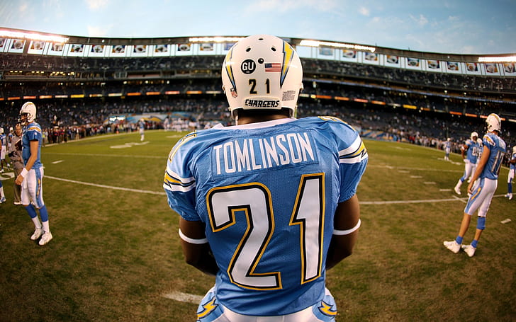 What did football stars wear at NFL London? What did football stars wear at NFL London?