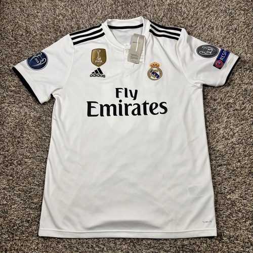 Real Madrid 2018 – 2019 Home football Adidas shirt #10 Modrić Size Medium Real Madrid 2018 – 2019 Home football Adidas shirt #10 Modrić Size Medium