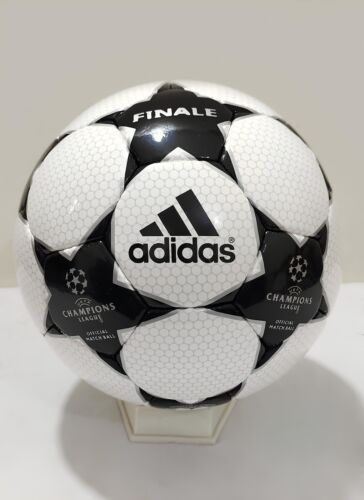 ADIDAS CHAMPIONS | BLACK STAR FINALE BALL | OFFICIAL MATCH BALL | FIFA 2003 ADIDAS CHAMPIONS | BLACK STAR FINALE BALL | OFFICIAL MATCH BALL | FIFA 2003