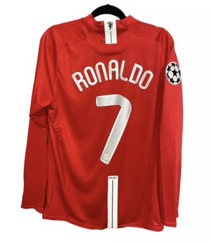 Cristiano Ronaldo #7 Manchester United 2007/2008 Retro Jersey- Small Cristiano Ronaldo #7 Manchester United 2007/2008 Retro Jersey- Small