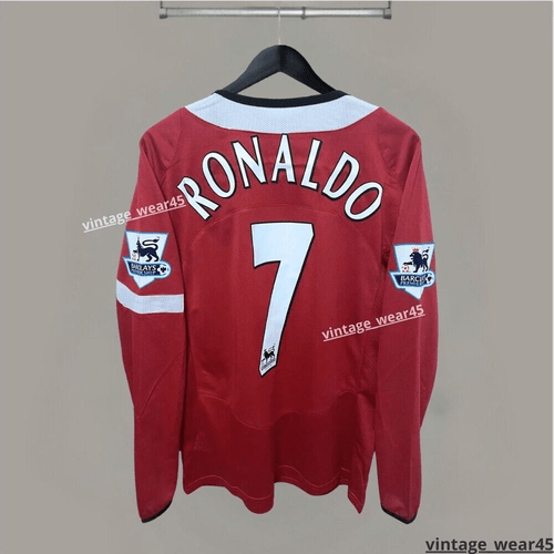 Ronaldo #7 Manchester United 2004/2005 Red Premium Retro Jersey Long Sleeve S Ronaldo #7 Manchester United 2004/2005 Red Premium Retro Jersey Long Sleeve S