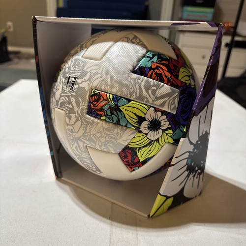 NIB ADIDAS MLS PRO OFFICIAL MATCHBALL SOCCER BALL H57824 720 SIZE 5 NIB ADIDAS MLS PRO OFFICIAL MATCHBALL SOCCER BALL H57824 720 SIZE 5