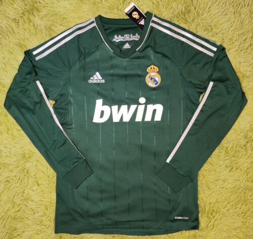 Real Madrid 2012/13 Ronaldo #7 Third Away CR7 Rare Soccer Futbol Jersey Size M Real Madrid 2012/13 Ronaldo #7 Third Away CR7 Rare Soccer Futbol Jersey Size M