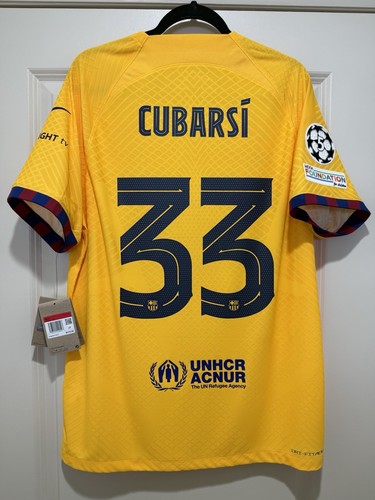 Pau Cubarsi #33 Men’s LARGE Nike FC Barcelona Senyera 4th Authentic Jersey Pau Cubarsi #33 Men’s LARGE Nike FC Barcelona Senyera 4th Authentic Jersey