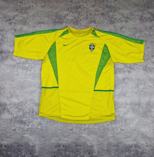 Vintage 02-03 Brazil National Team Home Shirt – Ronaldo #9 Short Sleeve Vintage 02-03 Brazil National Team Home Shirt – Ronaldo #9 Short Sleeve