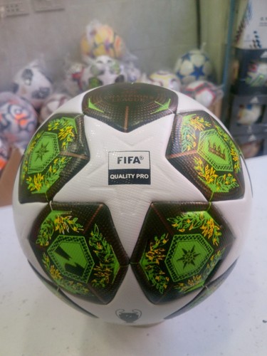 ADIDAS UEFA CHAMPIONS LEAGUE STAR SOCCERBALL FIFA APPROVED MATCH BALL SIZE 5 ADIDAS UEFA CHAMPIONS LEAGUE STAR SOCCERBALL FIFA APPROVED MATCH BALL SIZE 5