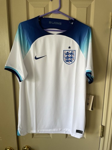 Nike England 2022/2023 Men’s Size Small Home Soccer Jersey Nike England 2022/2023 Men’s Size Small Home Soccer Jersey