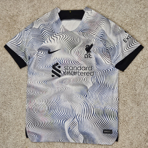 Liverpool Third Soccer Jersey #4 Virgil Size Men’s Medium 24/25 Liverpool Third Soccer Jersey #4 Virgil Size Men’s Medium 24/25