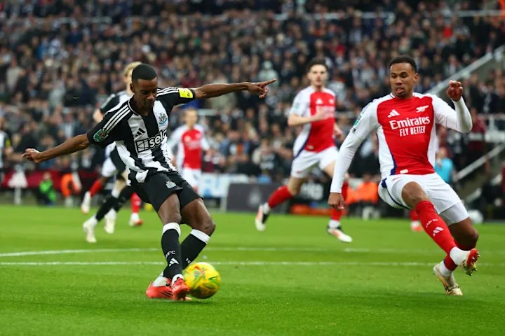 Newcastle 2-0 Arsenal (4-0 agg): Match report & 3 talking points as Gunners miss out on Wembley Newcastle 2-0 Arsenal (4-0 agg): Match report & 3 talking points as Gunners miss out on Wembley