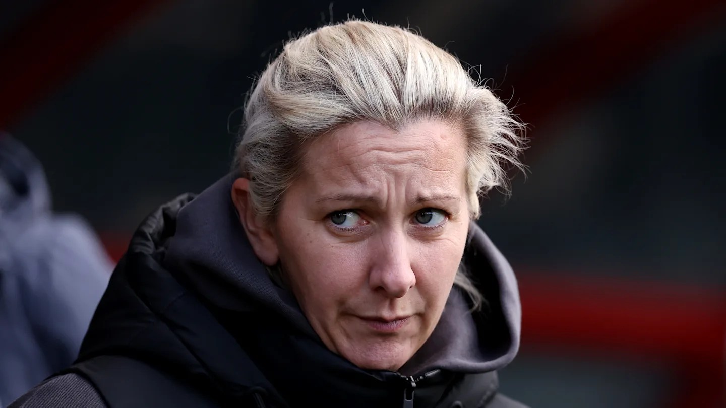 Carla Ward: Ex-Aston Villa boss backs England's Sarina Wiegman amid criticism Carla Ward: Ex-Aston Villa boss backs England's Sarina Wiegman amid criticism