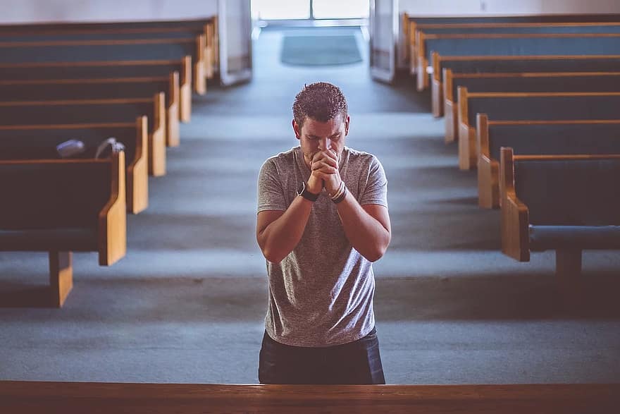 Chelsea in title-race if they beat Tottenham… they'll pray Spurs fans boo Chelsea in title-race if they beat Tottenham… they'll pray Spurs fans boo