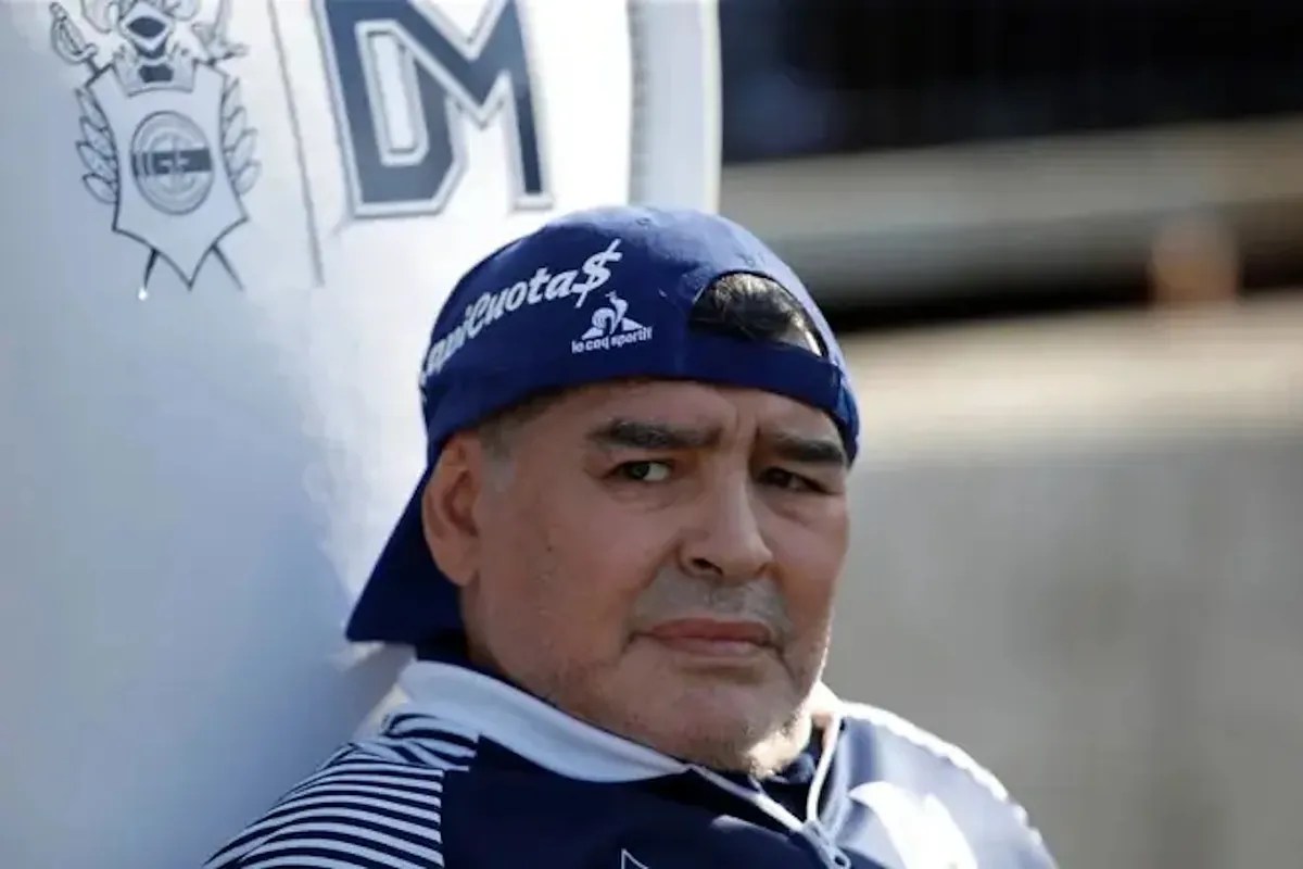 Maradona's autopsy expert says soccer legend died after long agony Maradona's autopsy expert says soccer legend died after long agony