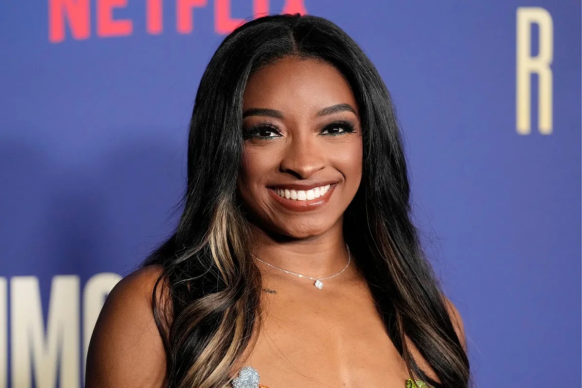 Simone Biles looks unrecognizable with new look that catches the attention of her fans and husband Simone Biles looks unrecognizable with new look that catches the attention of her fans and husband