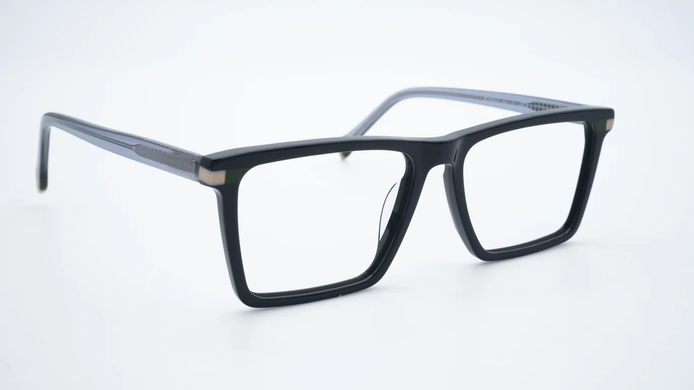 Metro Black