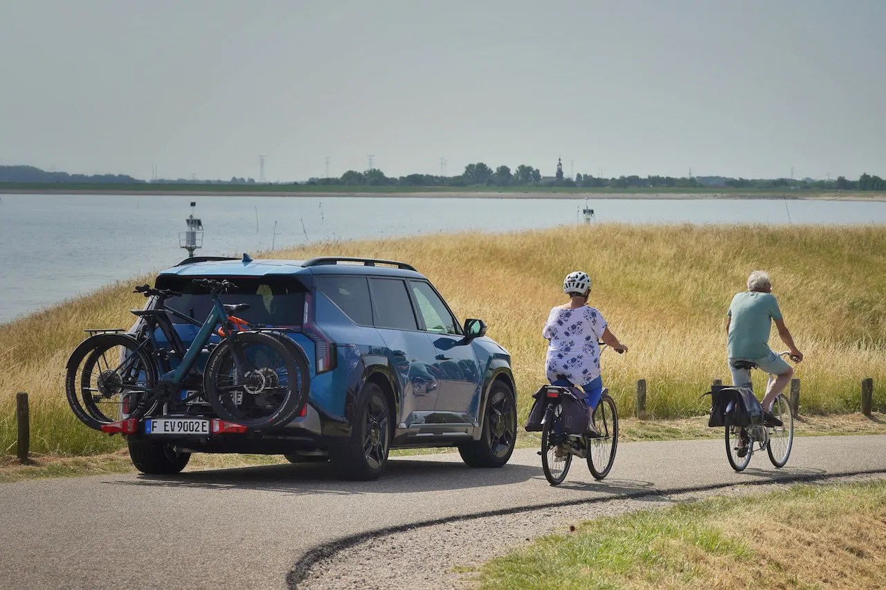 eneloop electric bicycle Sanyo announces eneloop electric hybrid bicycle