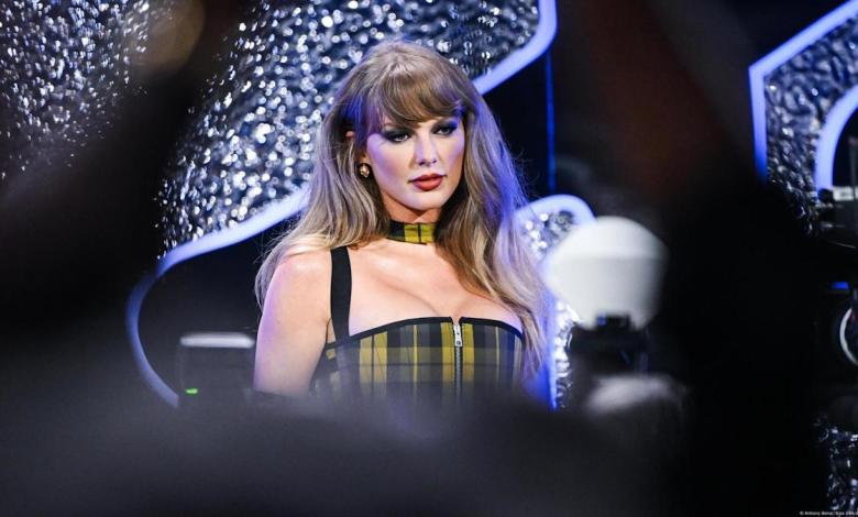 Taylor Swift owns her music after six years of dispute Taylor Swift owns her music after six years of dispute