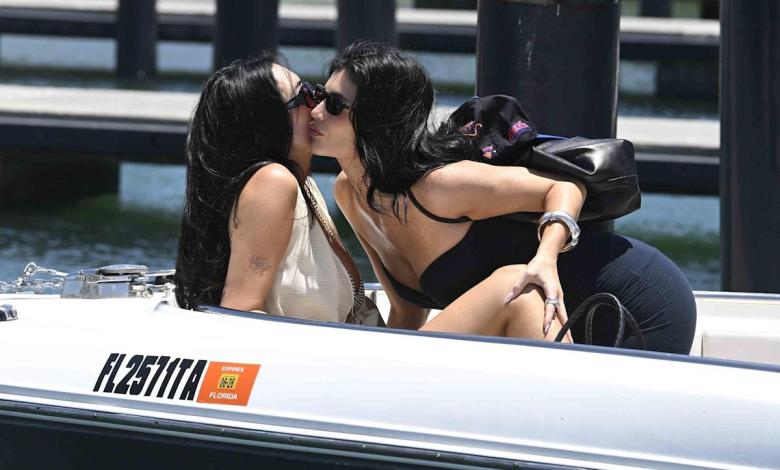 Kylie Jenner relaxes in Miami with friends, and more celebrities photos Kylie Jenner relaxes in Miami with friends, and more celebrities photos
