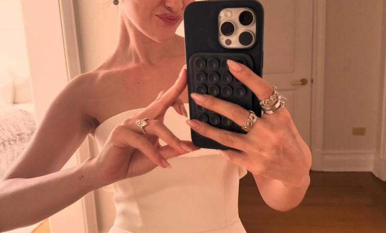 Selena Gomez and Benny Blanco hint the style that her future wedding will have Selena Gomez and Benny Blanco hint the style that her future wedding will have