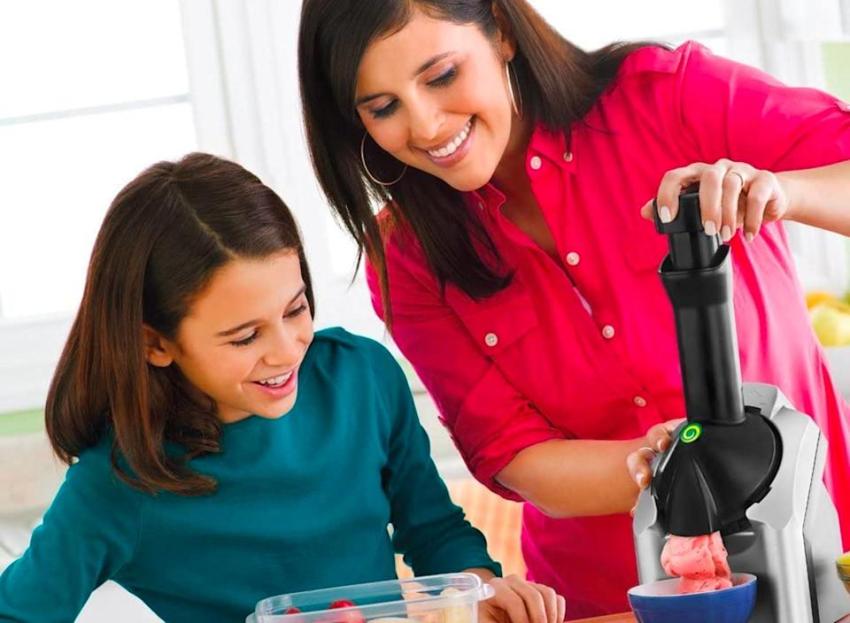 Who said dessert can’t be healthful? This machine turns current fruit into your all-time favorite cope with Who said dessert can’t be healthful? This machine turns current fruit into your all-time favorite cope with