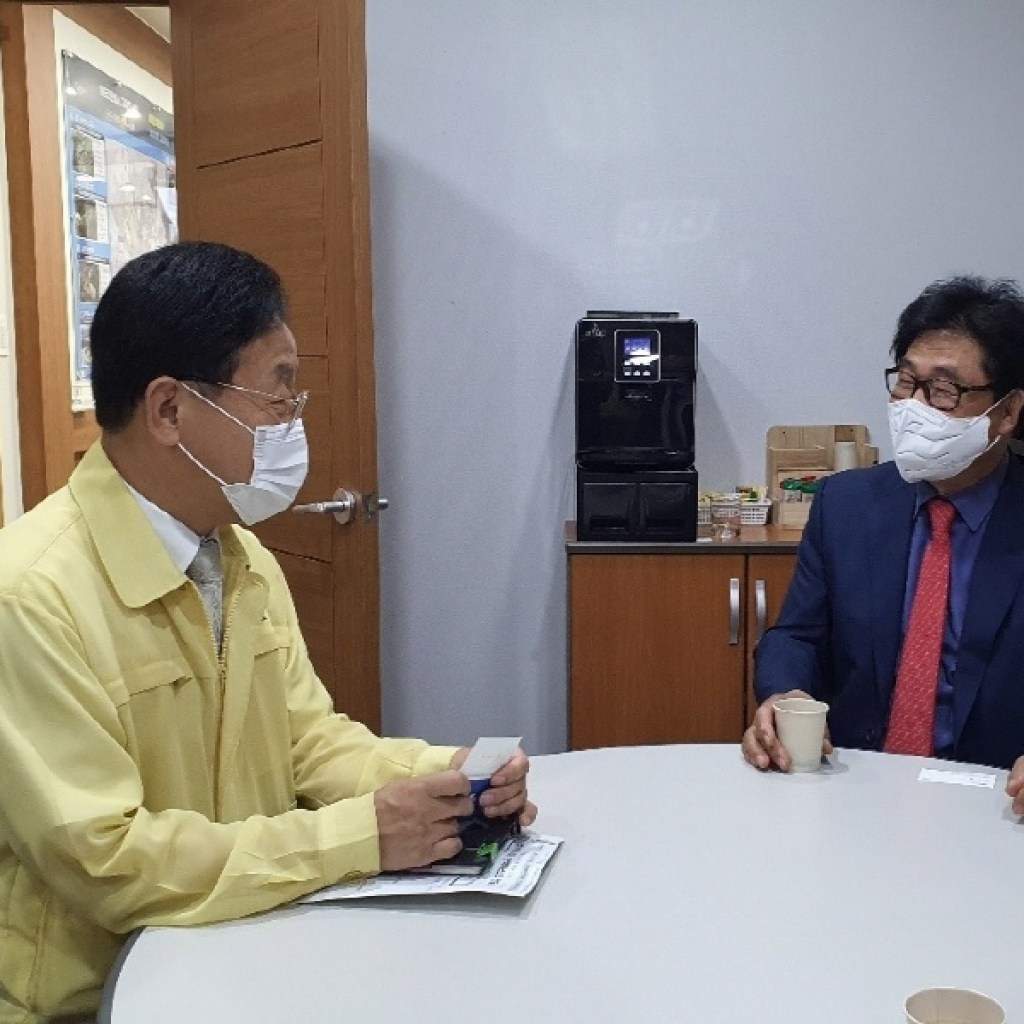 (주)아우라7, 고양시에 코로나19 예방 위한 마스크 기부 (주)아우라7, 고양시에 코로나19 예방 위한 마스크 기부