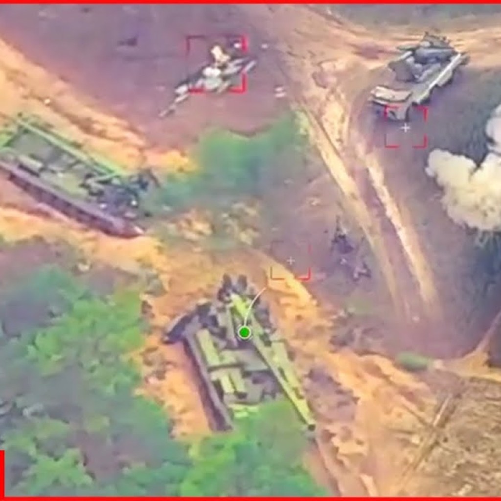 Osa missile complex and artillery installation hidden by Russians in Kherson forests were destroyed Osa missile complex and artillery installation hidden by Russians in Kherson forests were destroyed