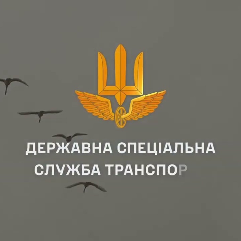 Divers-miners check the water areas and the surrounding areas for the presence of explosive objects Divers-miners check the water areas and the surrounding areas for the presence of explosive objects