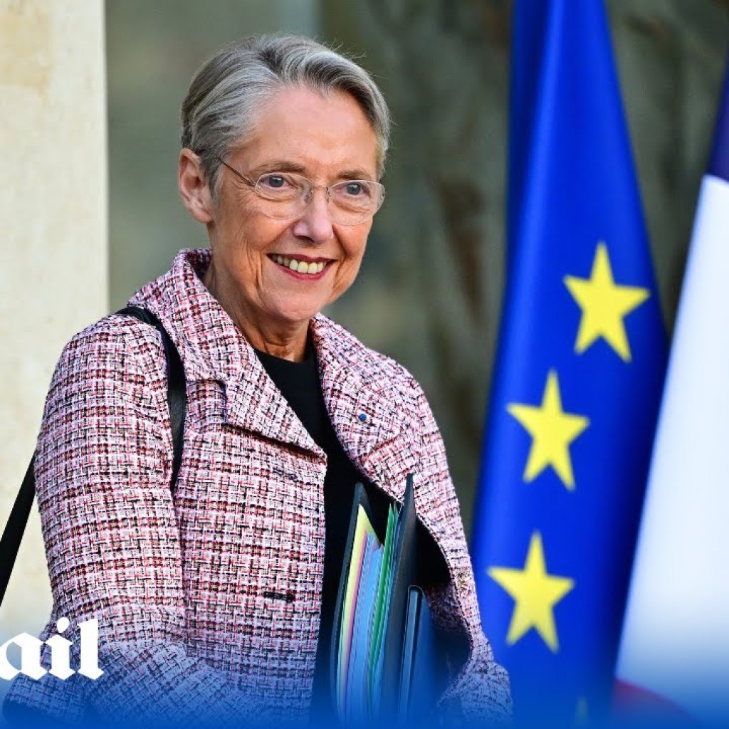 LIVE: French PM Elisabeth Borne expected to handover to her successor LIVE: French PM Elisabeth Borne expected to handover to her successor