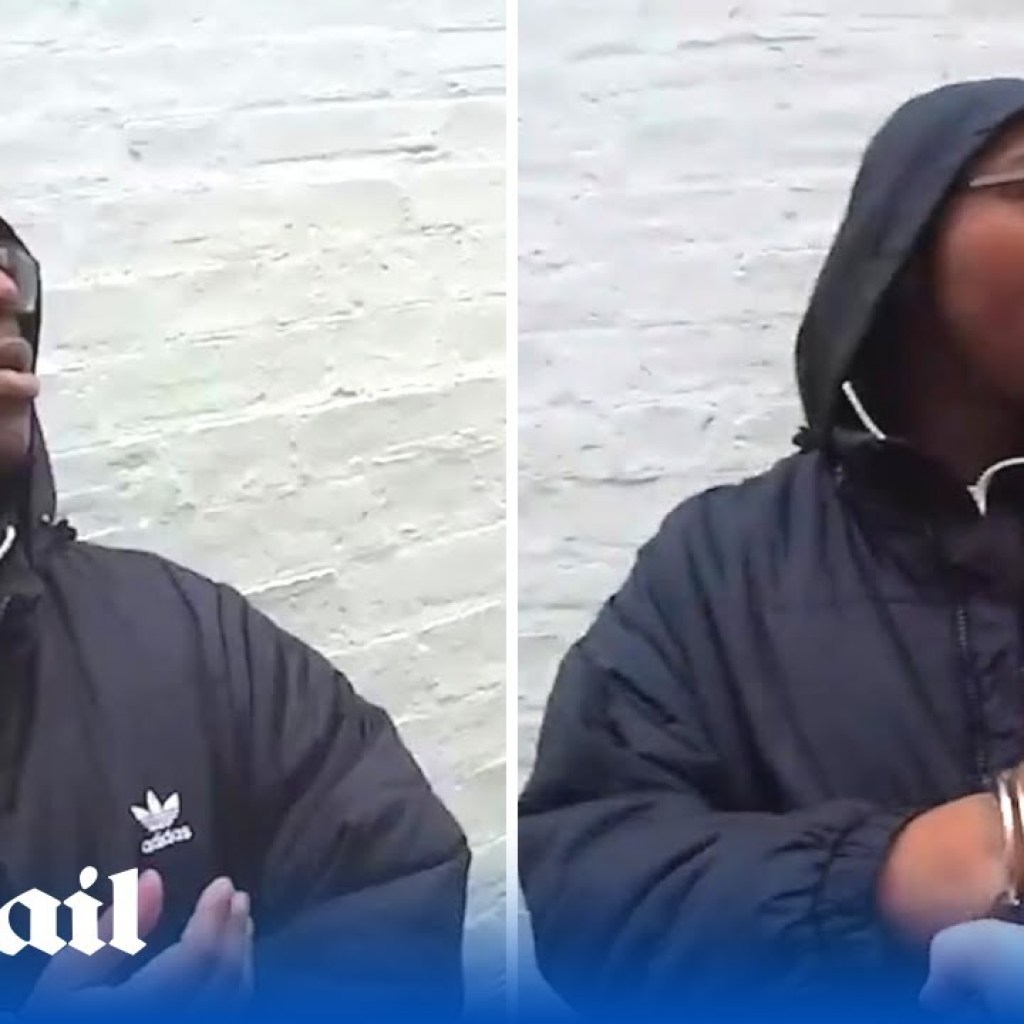 Moment drug dealer is caught with crack cocaine and heroin in his underwear Moment drug dealer is caught with crack cocaine and heroin in his underwear