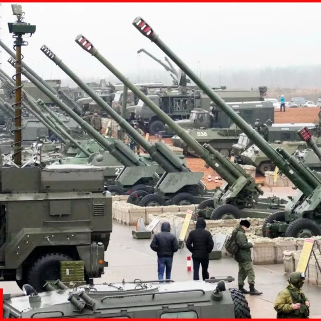 Weapons sent from North Korea to Russia were brought to the border with Ukraine Weapons sent from North Korea to Russia were brought to the border with Ukraine