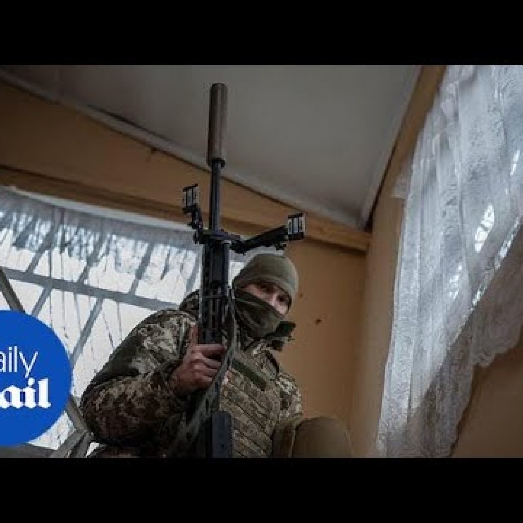 Ukraine special forces flank Russian targets during intense firefight in Donetsk Ukraine special forces flank Russian targets during intense firefight in Donetsk