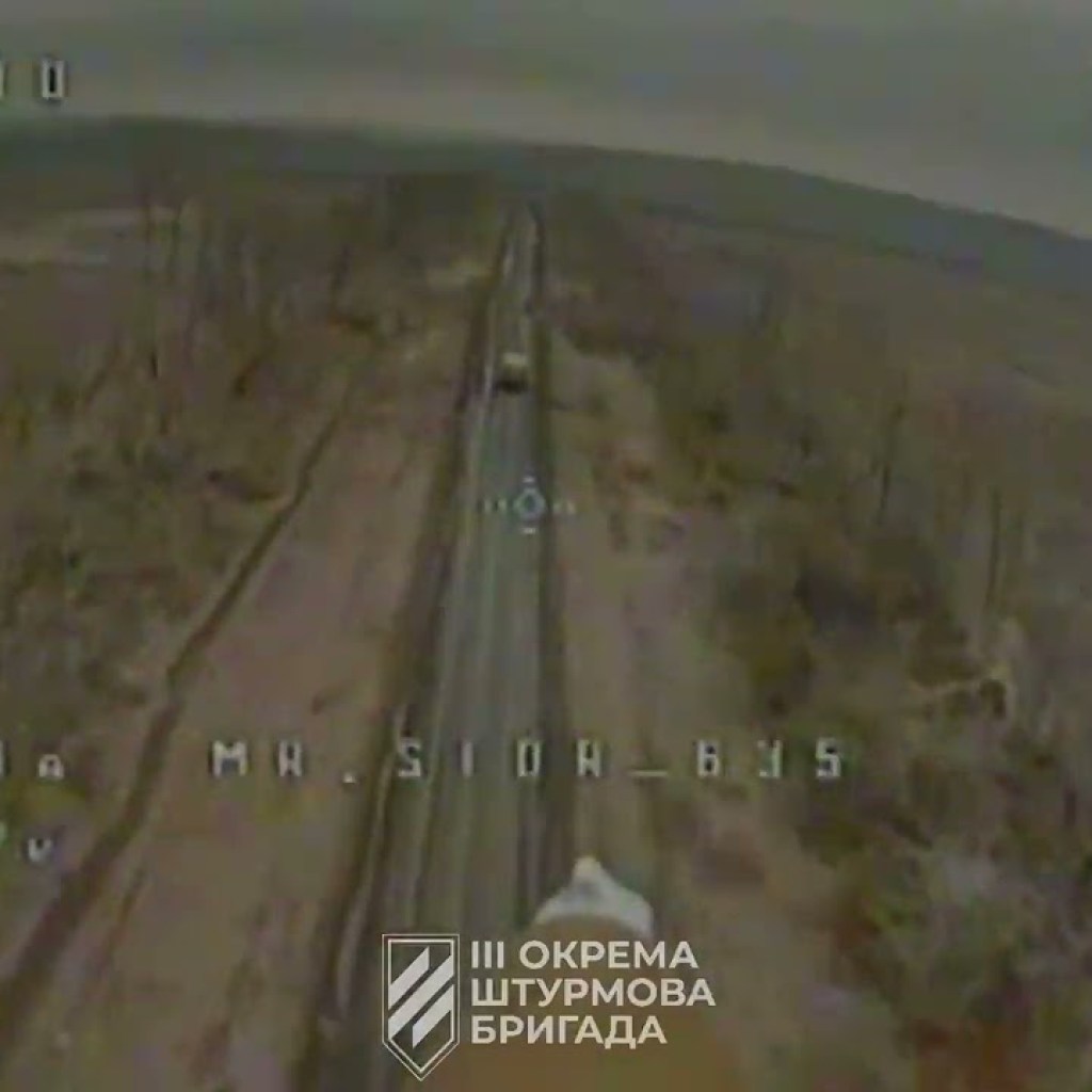 Roasting the occupiers’ tarantulas with a cumulative jet from the Lumiere team @ab3army Roasting the occupiers’ tarantulas with a cumulative jet from the Lumiere team @ab3army