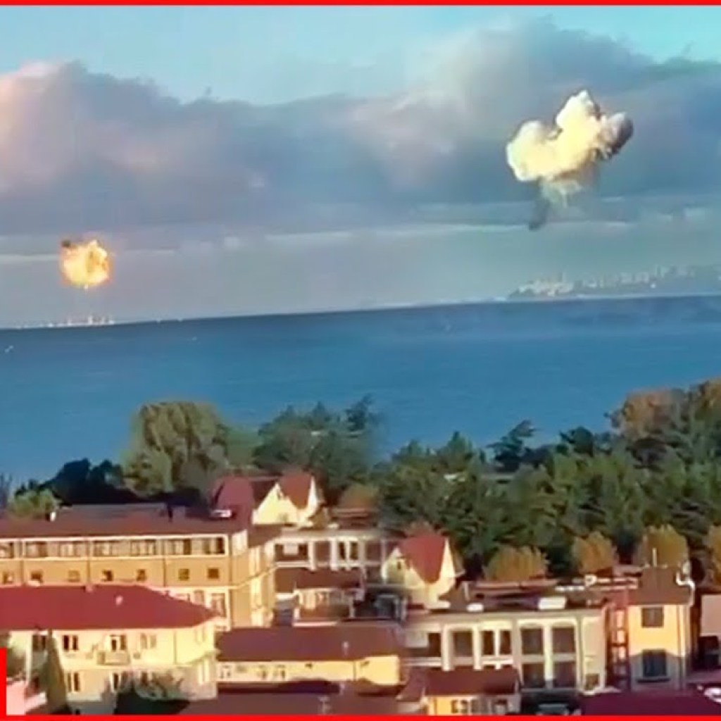 Russians in shock display drone assault on city of Sochi above Black Sea- “The 4th drone has arrived” Russians in shock display drone assault on city of Sochi above Black Sea- “The 4th drone has arrived”