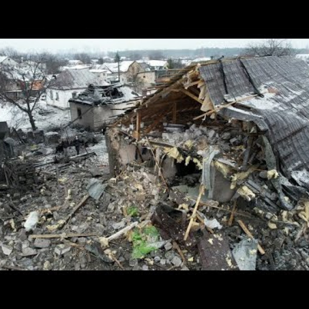DRONE: Russian missile attack wounds four, destroys houses in Kyiv – Ukraine DRONE: Russian missile attack wounds four, destroys houses in Kyiv – Ukraine