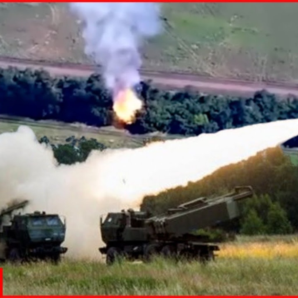 HIMARS destroys Russian 2S3 Acacia self-propelled artillery system HIMARS destroys Russian 2S3 Acacia self-propelled artillery system