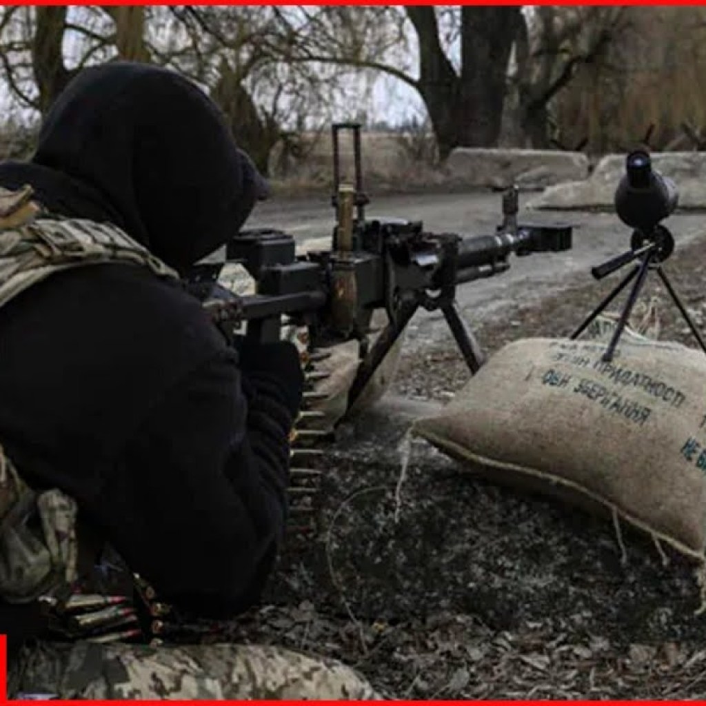 Ukrainian sniper sets new world record by killing Russian soldier from 4 km Ukrainian sniper sets new world record by killing Russian soldier from 4 km