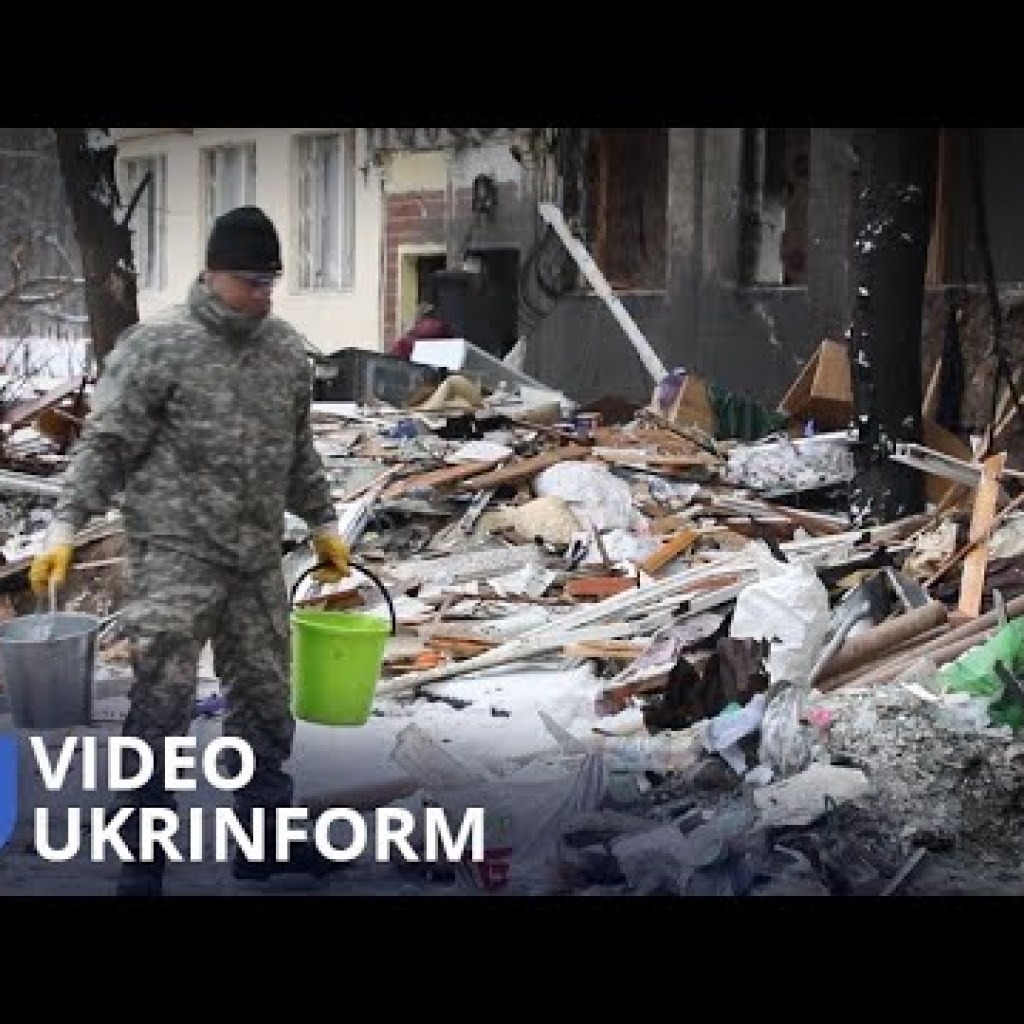 Liquidation of the consequences of a rocket attack on a high-rise building continues in Kyiv Liquidation of the consequences of a rocket attack on a high-rise building continues in Kyiv