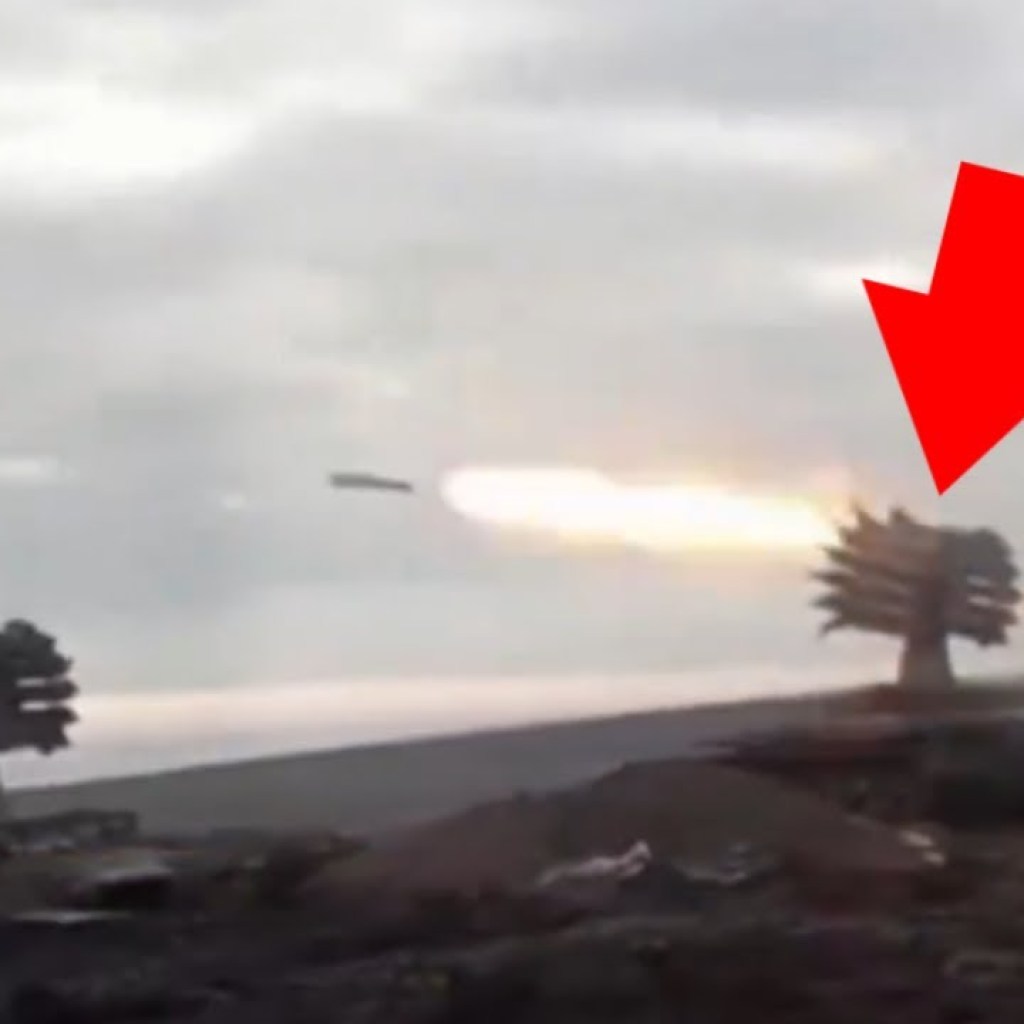 Experimental RBU-6000 Anti-Submarine System Placed On T-80 Chassis Experimental RBU-6000 Anti-Submarine System Placed On T-80 Chassis