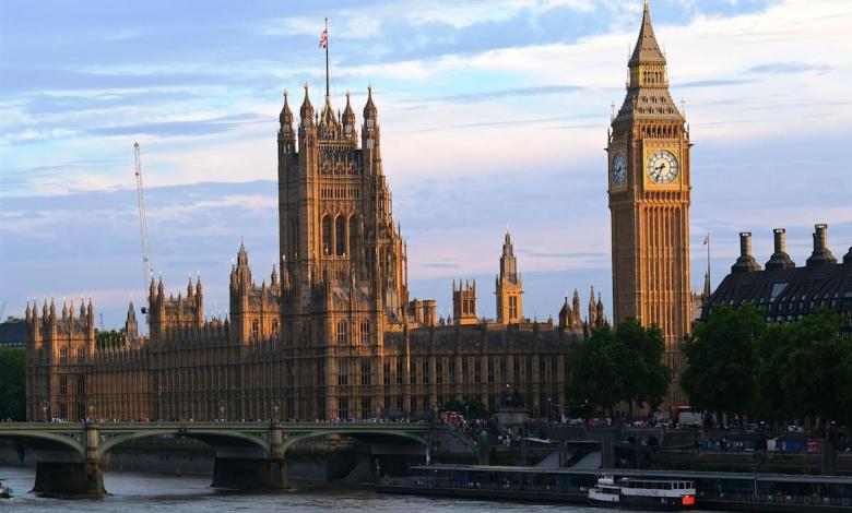 VPNs thrived in the UK after age restriction laws, but free choices come with huge risks VPNs thrived in the UK after age restriction laws, but free choices come with huge risks