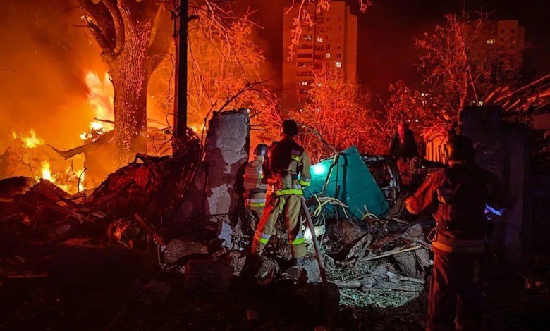 Ukraine and Russia strike houses and oil warehouses near the Black Sea Ukraine and Russia strike houses and oil warehouses near the Black Sea