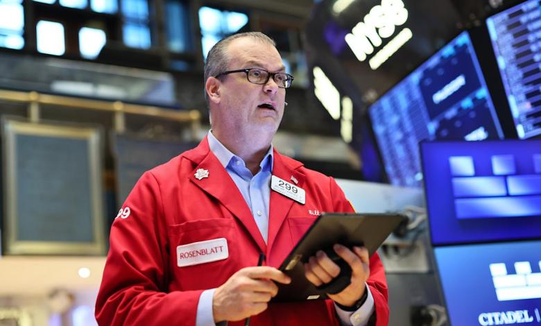Dow gets 1,000 points, while S&P 500, Nasdaq shares surge as U.S.-China trading stimulates stocks Dow gets 1,000 points, while S&P 500, Nasdaq shares surge as U.S.-China trading stimulates stocks