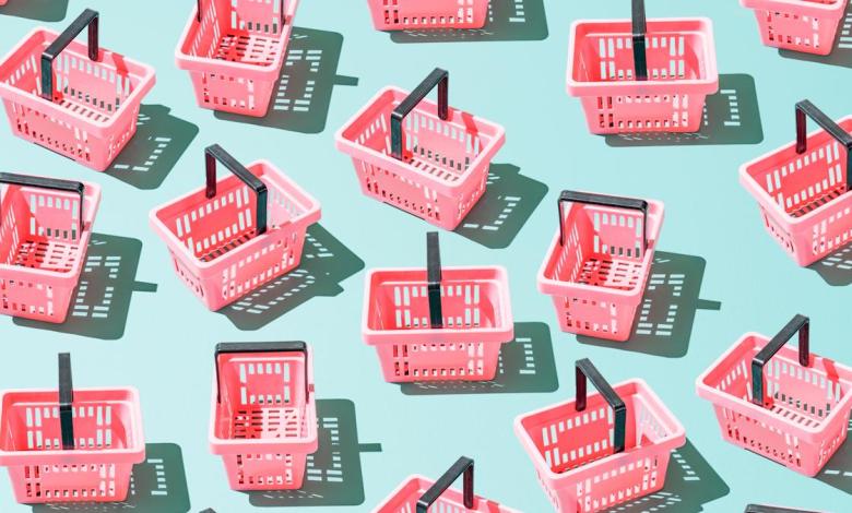 Why can retailers benefit retailers in the context of macro uncertainty Why can retailers benefit retailers in the context of macro uncertainty
