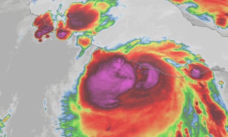 Hurricane Eric moves inland after category 3, 3 Mexico lands, life-threatening floods, strong winds Hurricane Eric moves inland after category 3, 3 Mexico lands, life-threatening floods, strong winds